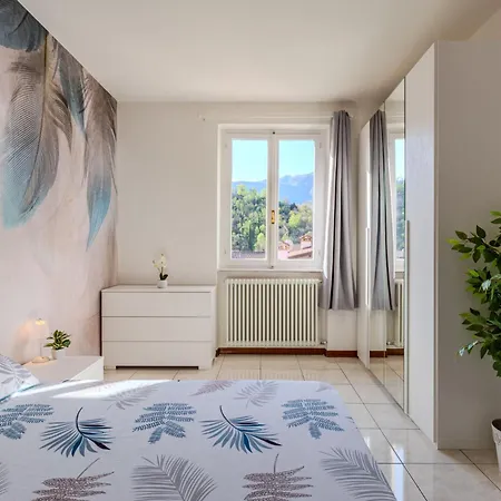 Leo By Interhome * Lenno