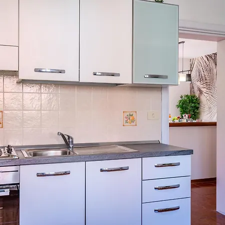 Apartman Leo By Interhome *